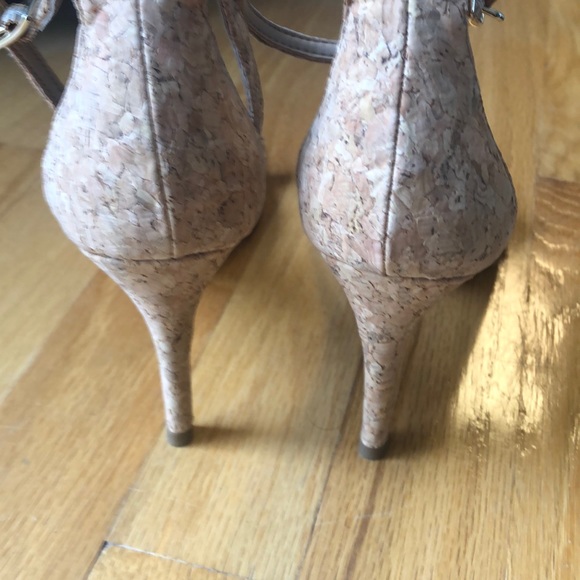 Banana republic cork heels - Picture 2 of 3